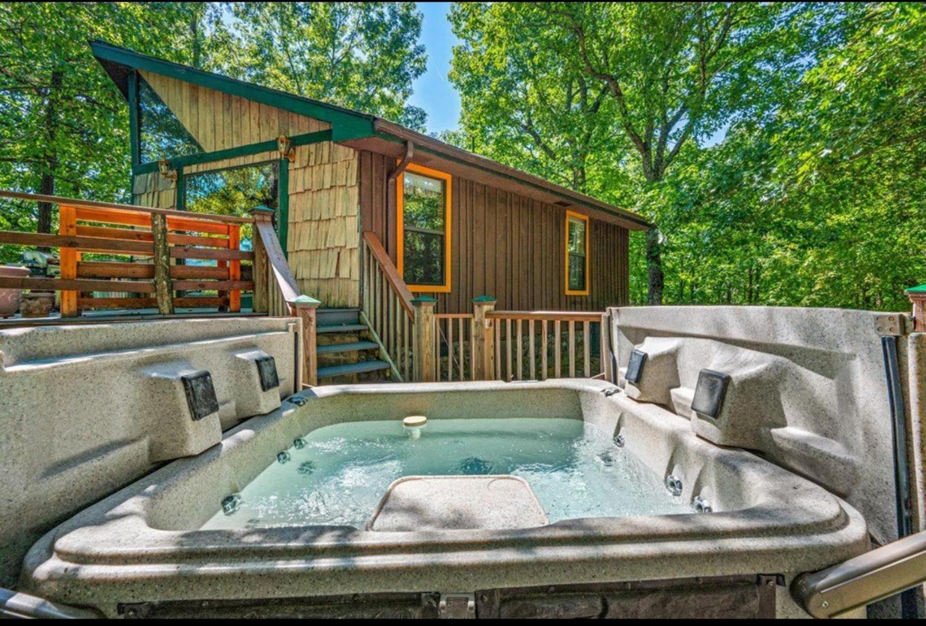 10 Miles Away From The Heart Of It All! Pigeon Forge Exteriér fotografie